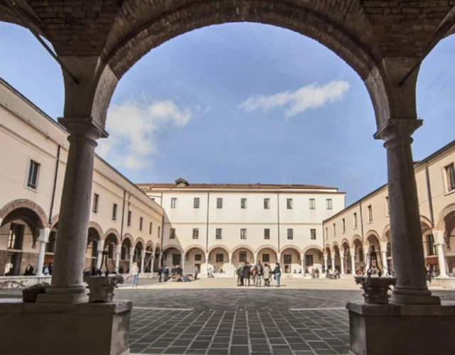 博洛尼亚美术学院